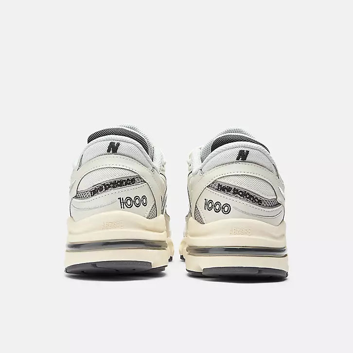 New Balance 1000